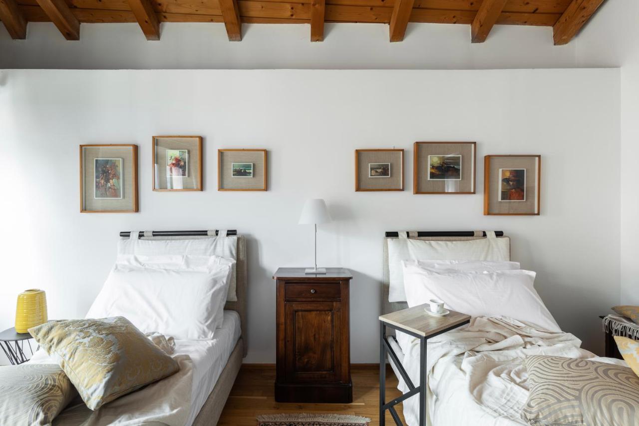 A Casa Nuccia Mansarda By Holiday Solutions Como Exterior photo