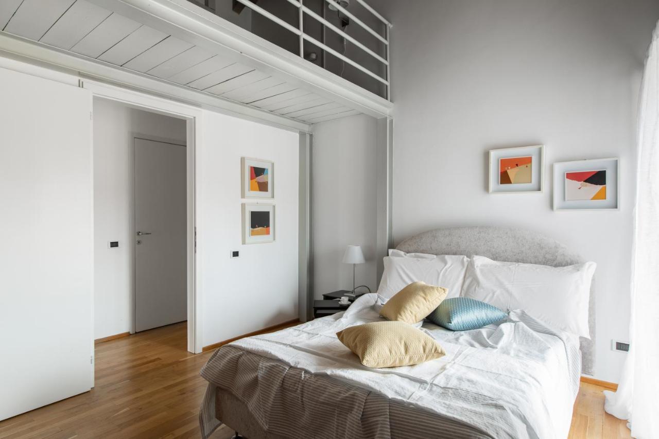 A Casa Nuccia Mansarda By Holiday Solutions Como Exterior photo